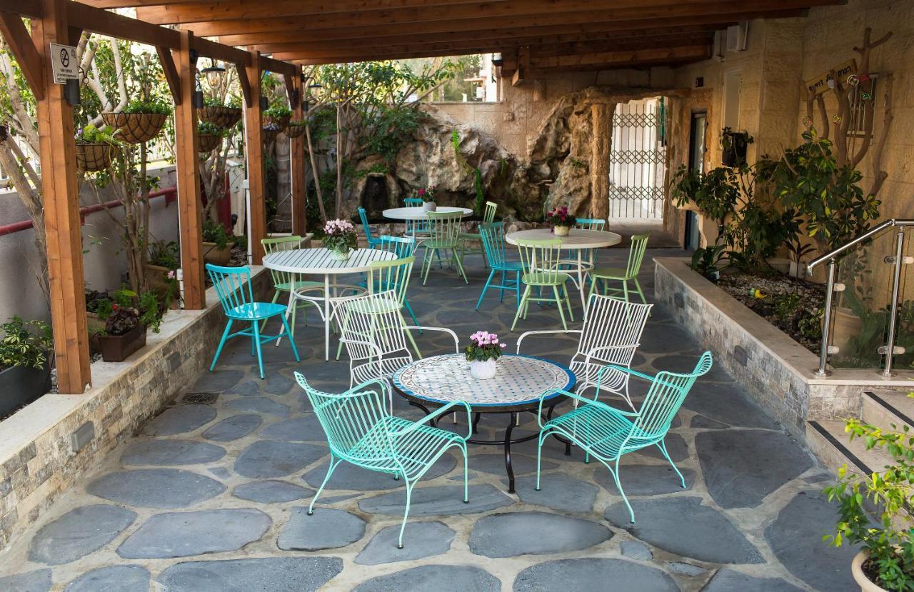 Domus Bat Galim Hotel Хайфа Екстериор снимка