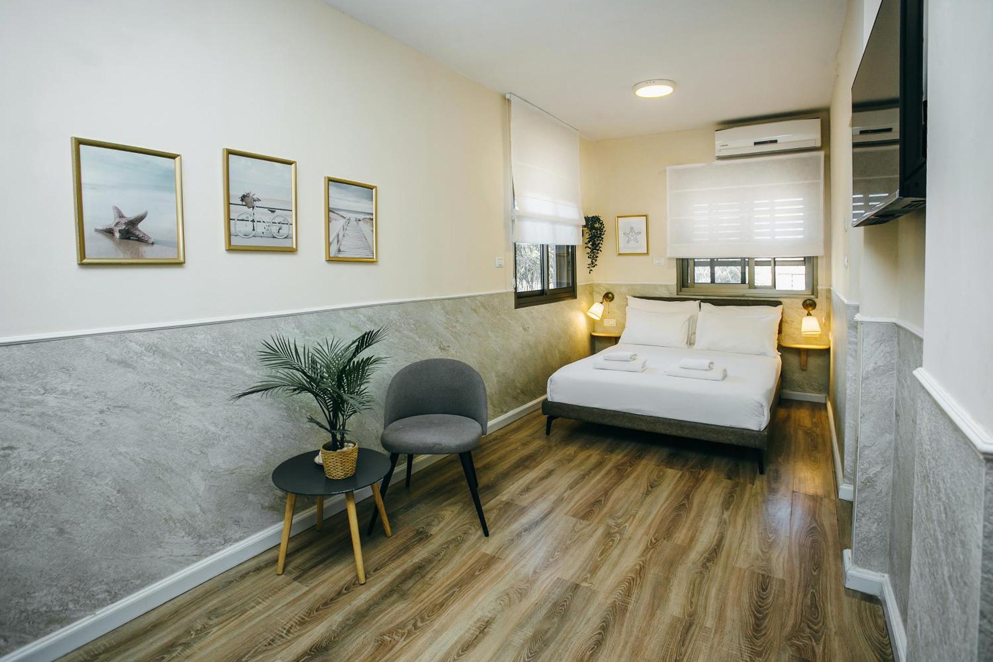 Domus Bat Galim Hotel Хайфа Екстериор снимка
